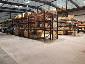 Spare Parts Service05 Spare Parts Service05